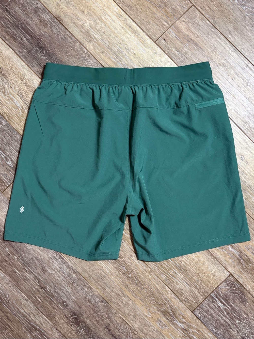 Men's Green Athletic Drawstring Shorts - Picture 3 of 8